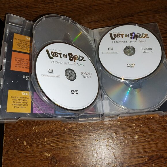 Lost in Space - The Complete Series from 1965-1968 (DVD, 2019, 17-Disc Set) - Picture 4 of 16